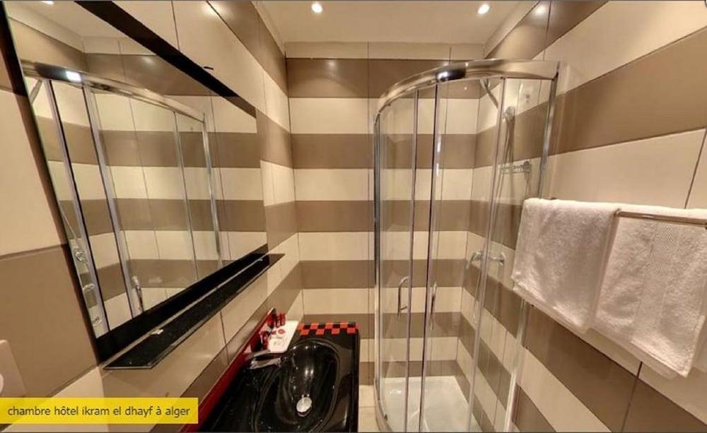 Ikram El Dhayf Otel Algiers Dış mekan fotoğraf