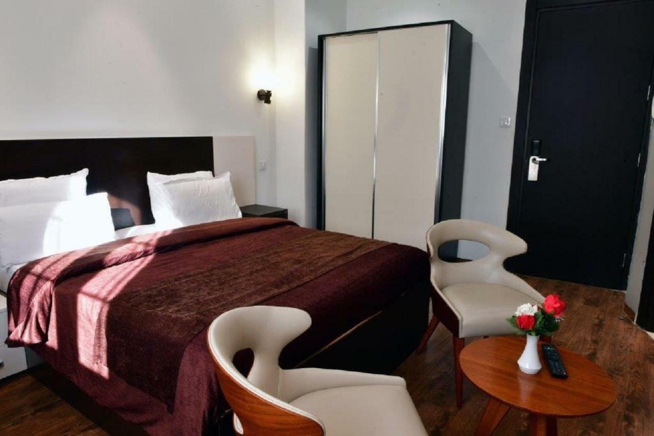 Ikram El Dhayf Otel Algiers Dış mekan fotoğraf