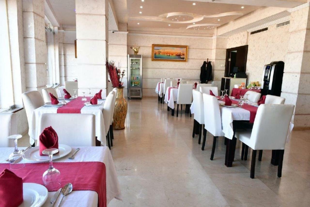 Ikram El Dhayf Otel Algiers Dış mekan fotoğraf